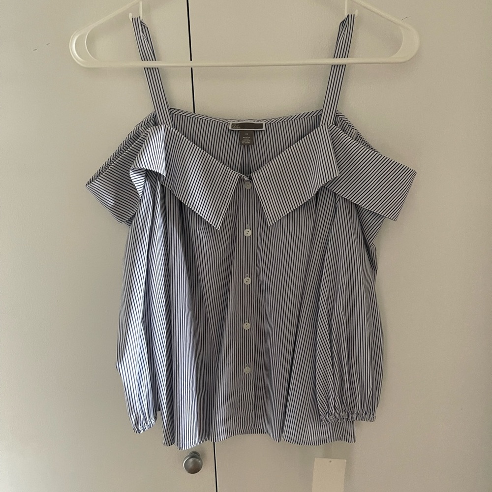 NWT Off the shoulder top